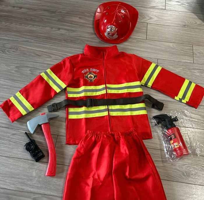 Déguisement de pompier avec accessoires 120 cm - photo numéro 2