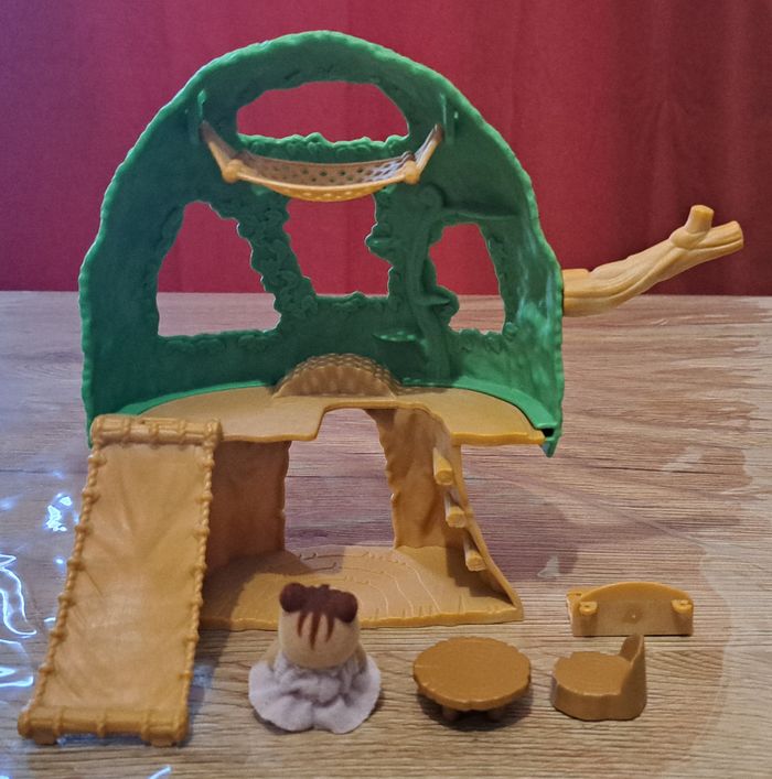 Sylvanians Families La cabane et Ambrose le bébé Écureuil Roux - photo numéro 2