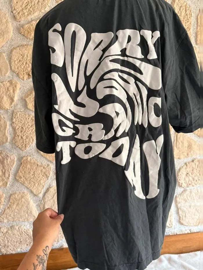 T-shirt oversize noir Pull&Bear – imprimé graphique blanc Taille XL (coupe ample) - photo numéro 4