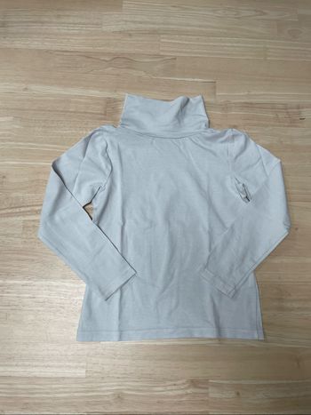 Sous-pull col roulé taille 5 ans