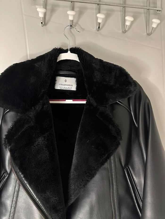 Veste en cuir, fausse fourrure - photo numéro 2