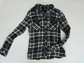 Chemise à carreaux