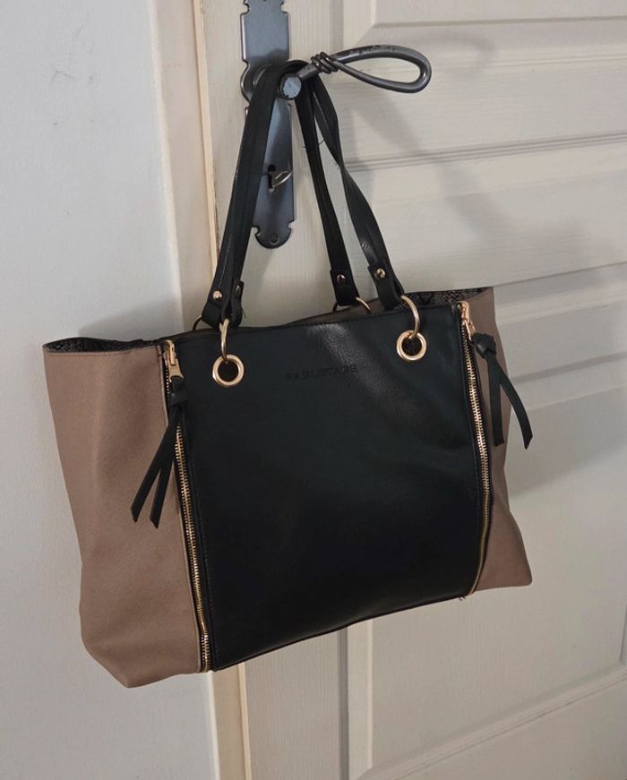 Sac à main main Paquetage noir et marron beige