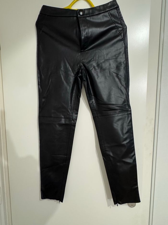 Pantalon cuir - photo numéro 3