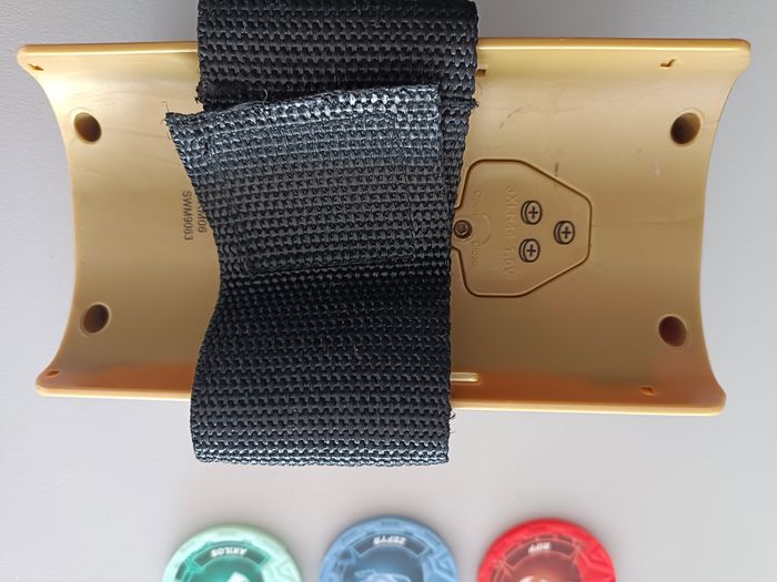 Bracelet Gormiti lumineux et sonore et 2 figurines articulées - photo numéro 9