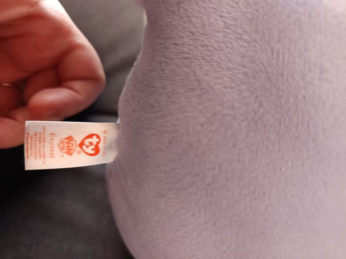 Peluche Everest yeux scintillant 40 cm - photo numéro 4