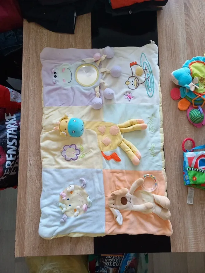 Tapis d'activité et 2 jeux en tissu - photo numéro 5