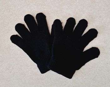 Paire de gant  5-6 ans -  noir -  NEUF