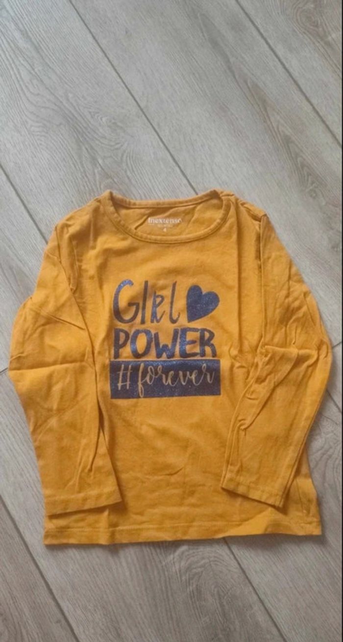 T shirt ML neuf 4 ans
