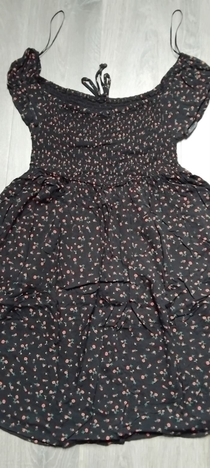 Robe a fleurs - photo numéro 2