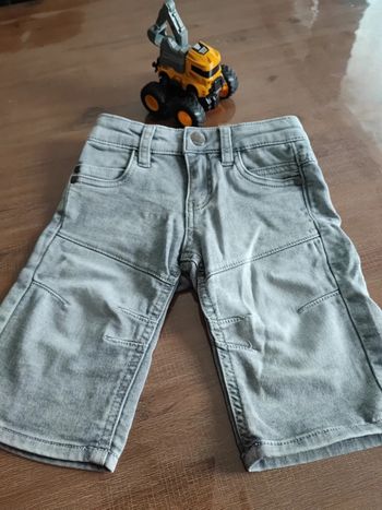 Short jean gris stretch