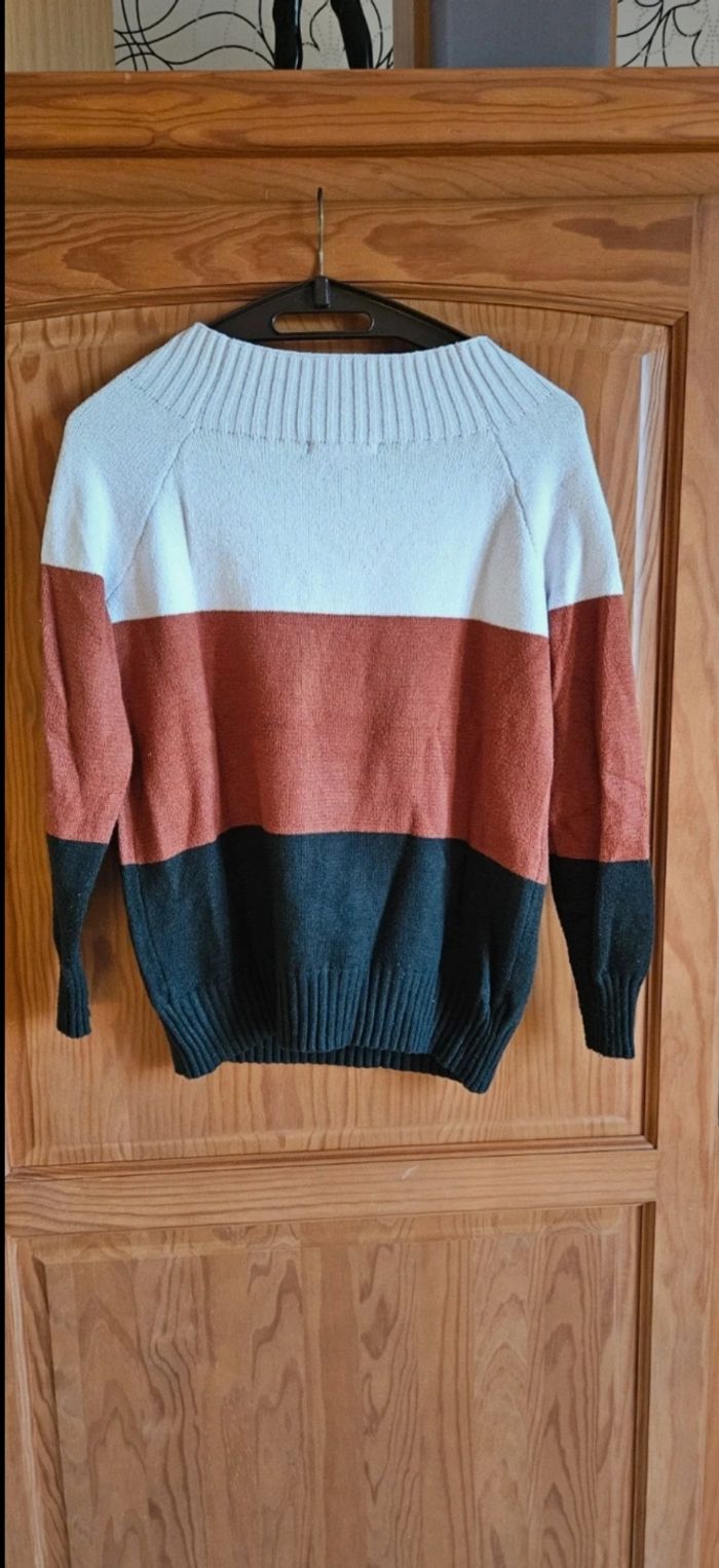 Pull léger 🤍🤎 - photo numéro 4