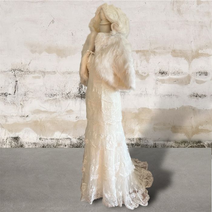 Robe de mariée dentelle bohème chic Cymbeline Paris - photo numéro 2