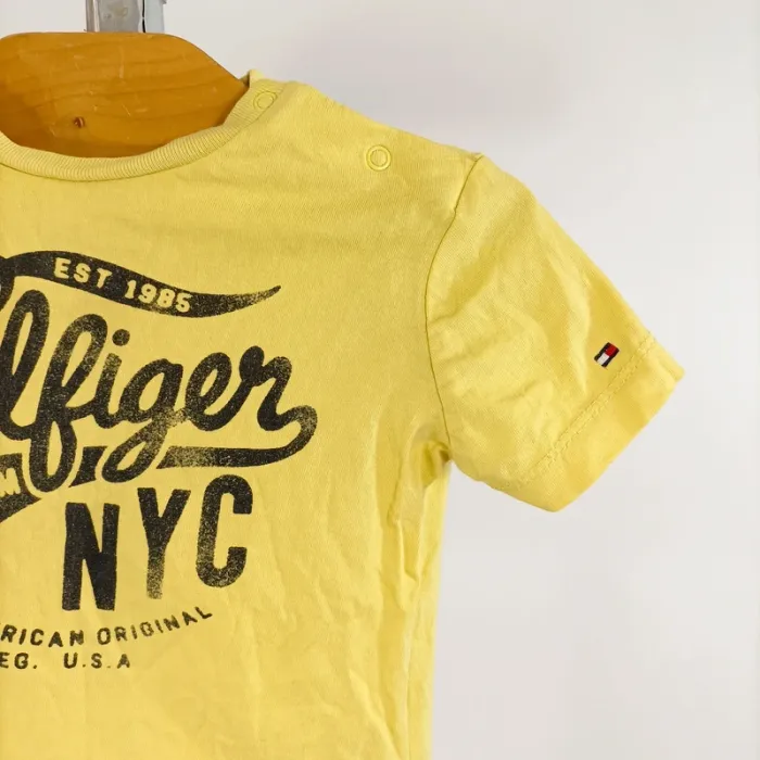 Tshirt enfants jaune hilfiger 2 ans Coton Bio A1312 - photo numéro 2