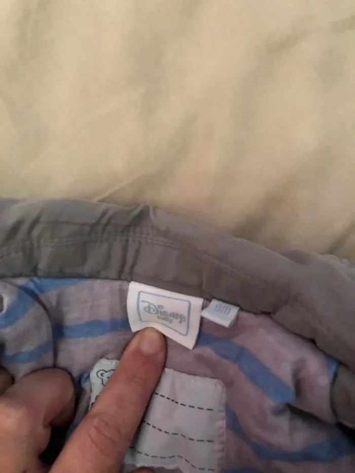 Blazer Mickey 9 mois - photo numéro 8