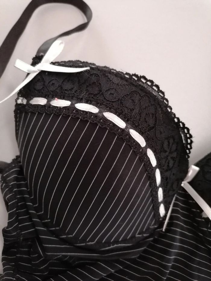 Body tanga lingerie, Fr 85C Eur 70C - photo numéro 3