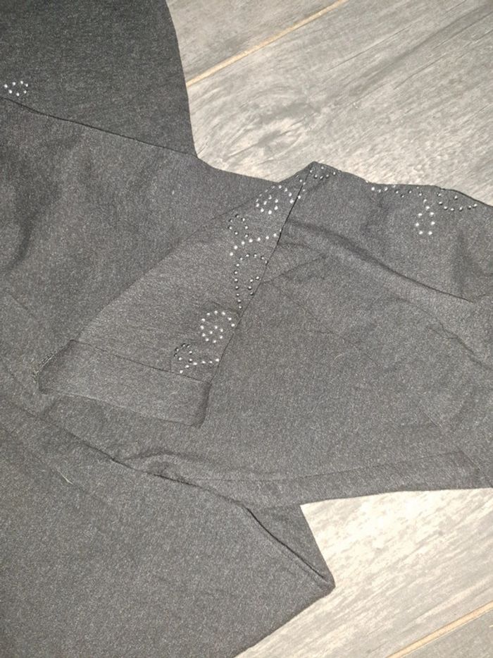 Legging Fashion Private Company 42 - photo numéro 2