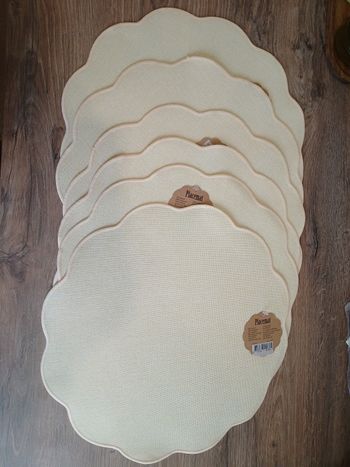 Sets de table fleurs jaune