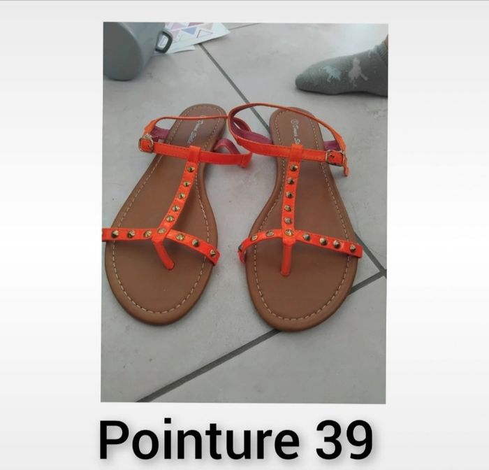 Chaussure Tong nue pieds ²
