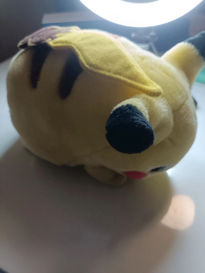 Peluche pikachu vintage - photo numéro 2