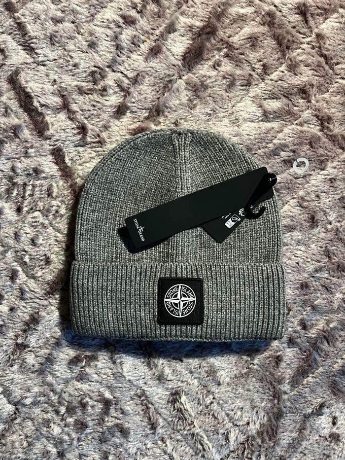 Bonnet Stone Island