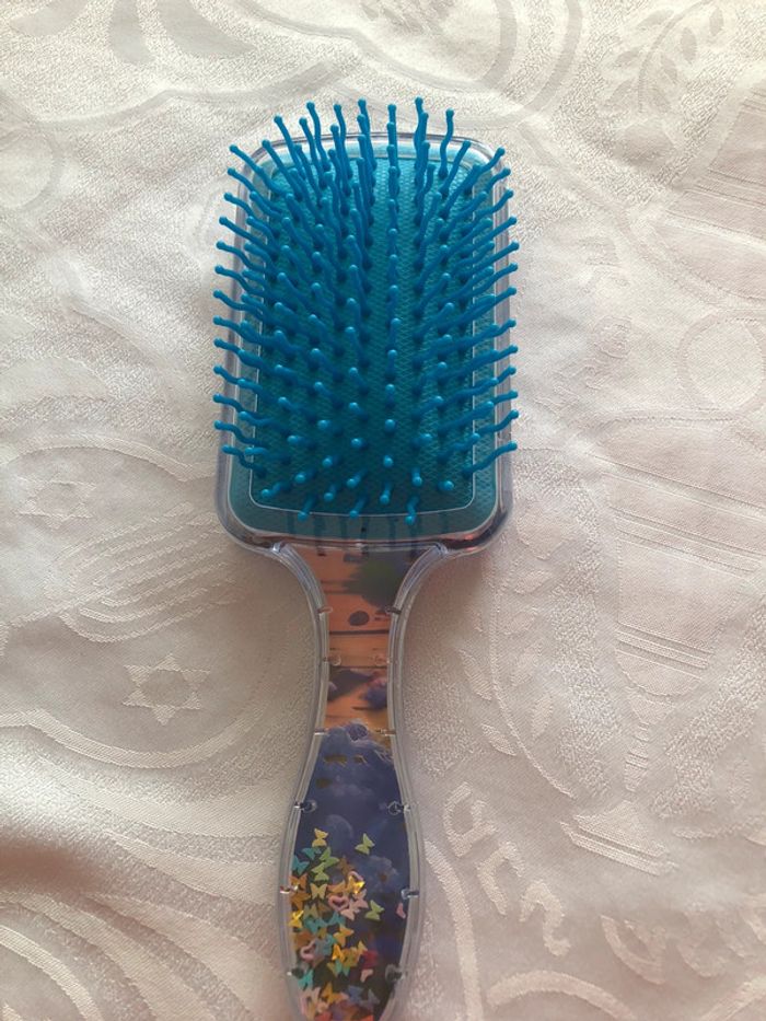 Brosse carrée neuve stitch bleue - photo numéro 4