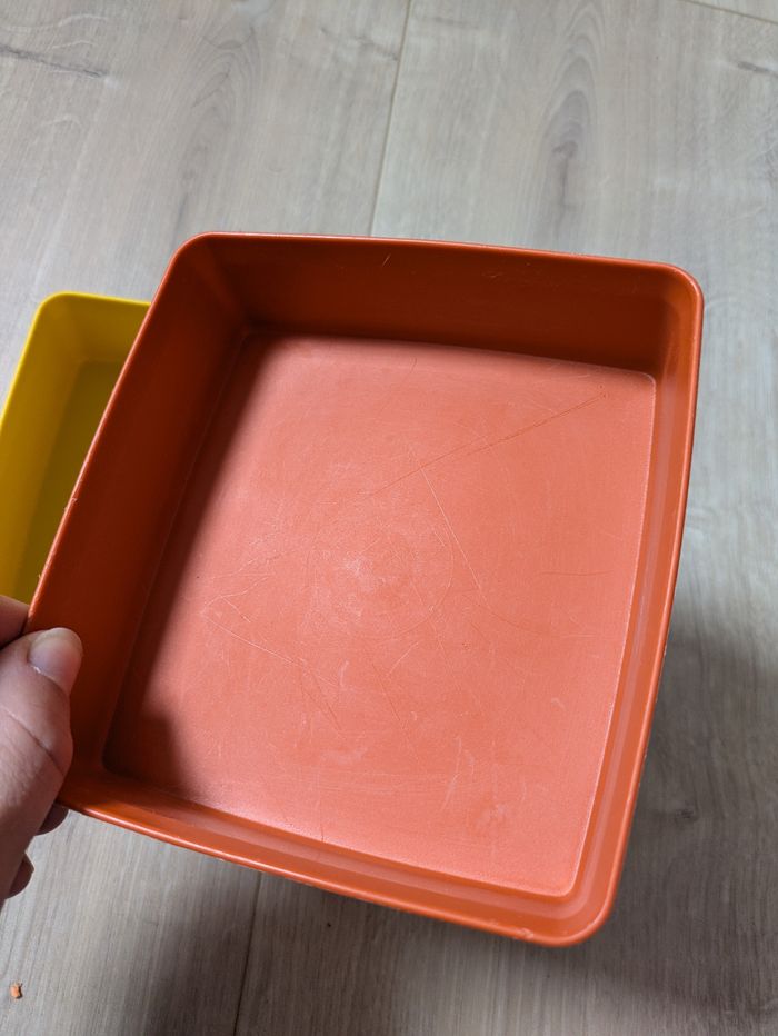Tupperware boîte carré - photo numéro 3