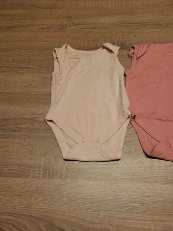 Lot 2 body sans manche