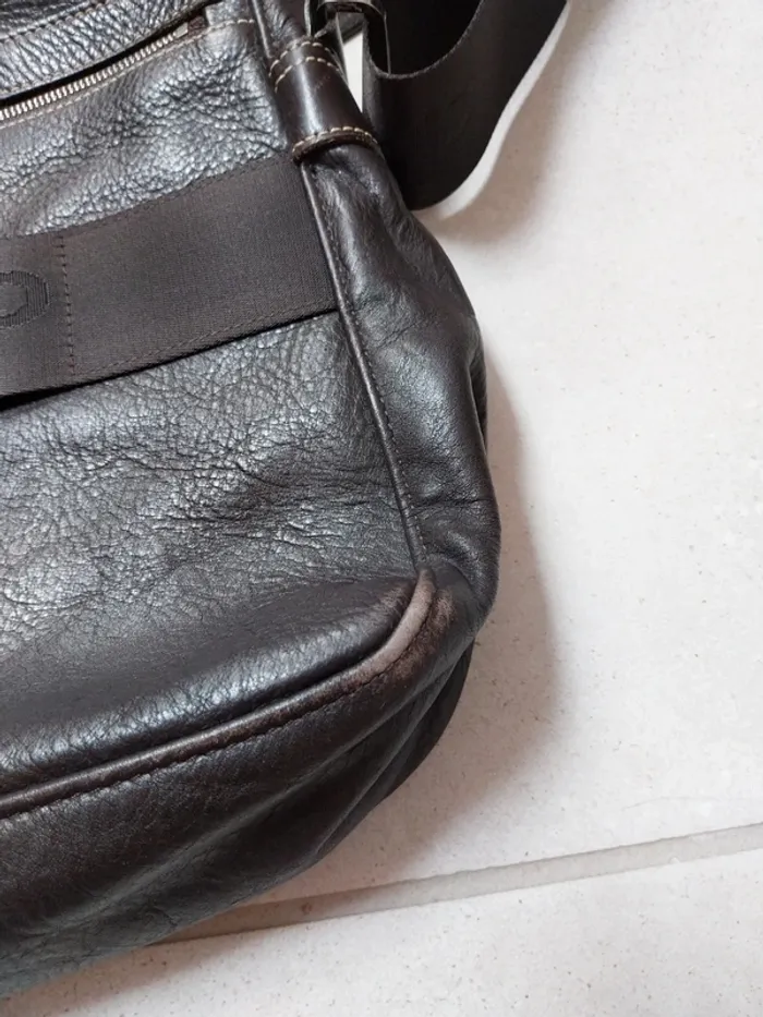Sacoche en cuir marron foncé Longchamp - photo numéro 9