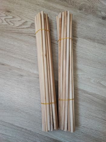 Lot de 50 bâtons en bois