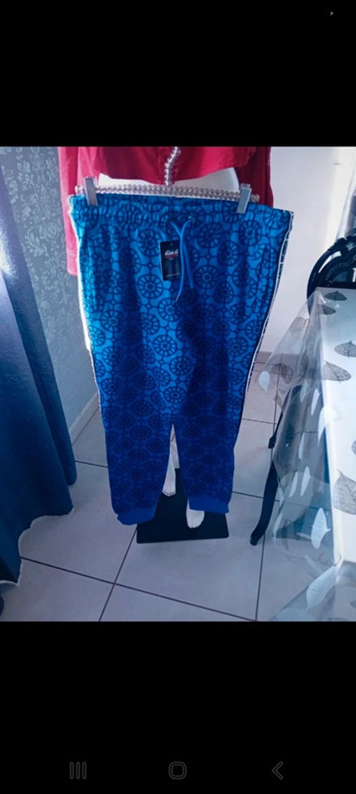 Bas de jogging ldn.istan neuf  acheter 110€ 
100% cotton