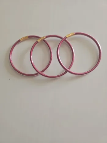 Lot de bracelets
