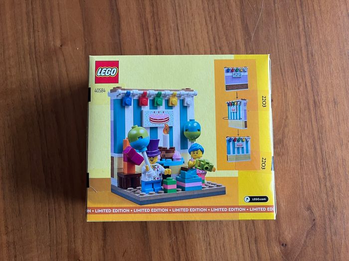 Lego 40584 (Limited Edition) - Diorama d'anniversaire (Neuf et scellé) - photo numéro 2