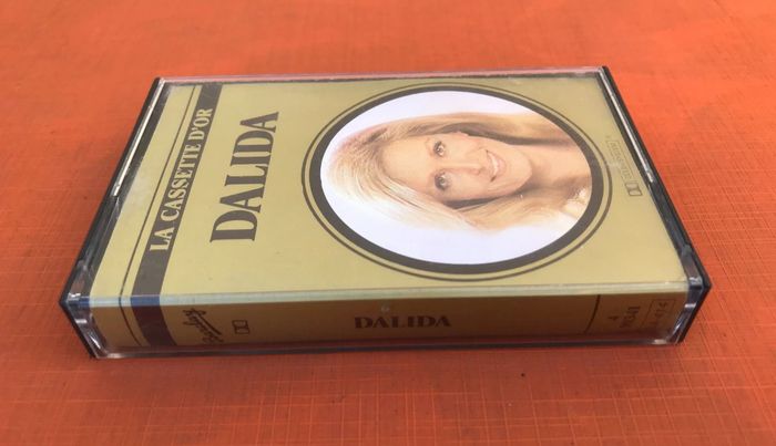 Cassette audio Dalida (1980) Compilation La cassette d' or Barclay 490341 - photo numéro 3