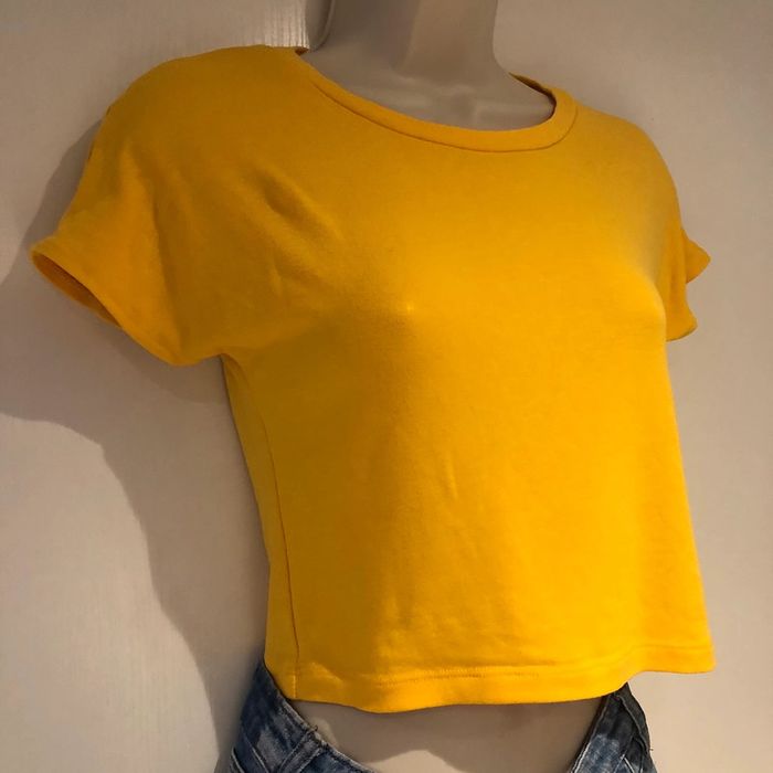 T-shirt court Zara trafaluc jaune taille S - photo numéro 10