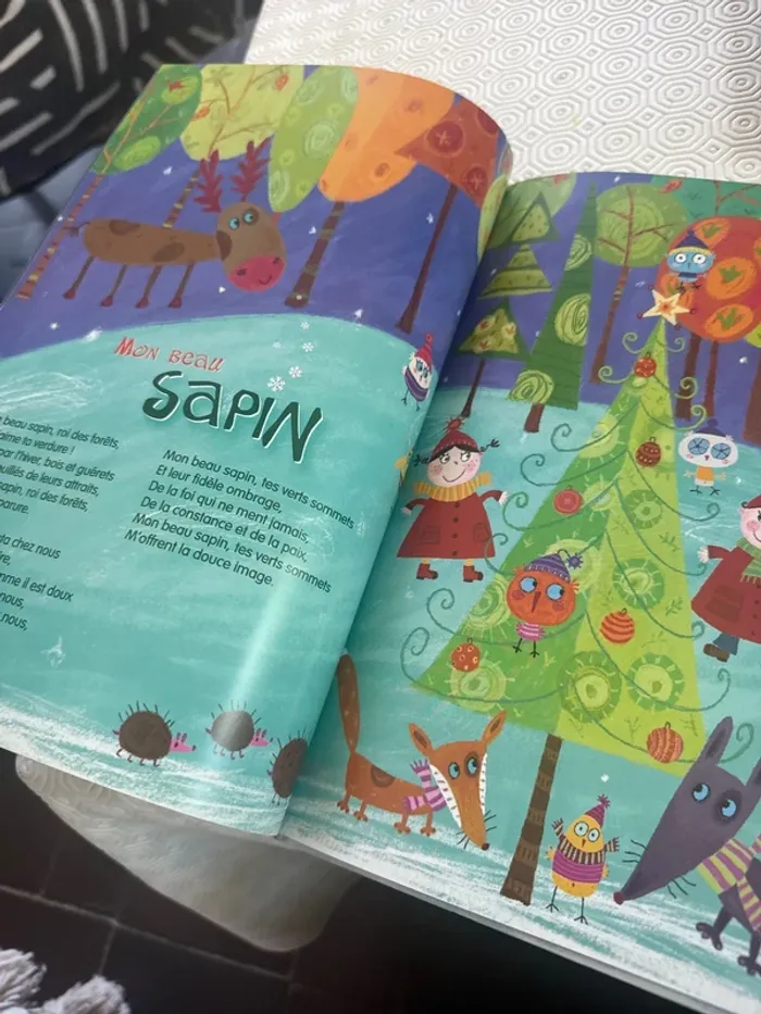 Livre mes plus belles chansons de Noël - photo numéro 4