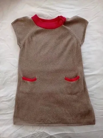 Robe pull taupe et rose Okaïdi 3 ans