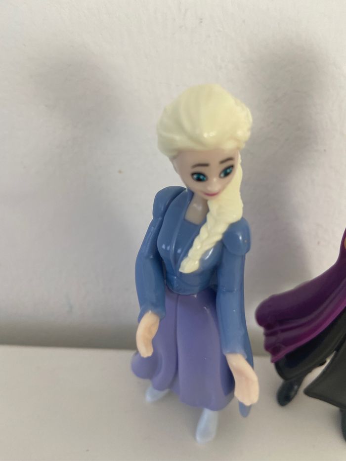 Figurines Disney Elsa Anna - photo numéro 2