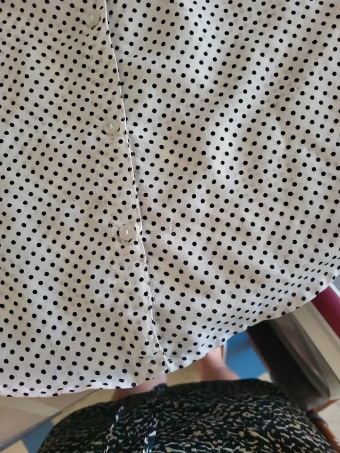 Chemise à pois - photo numéro 2