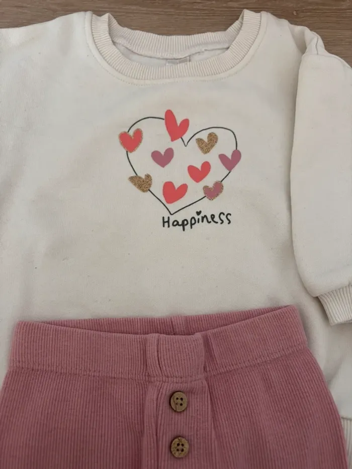 2 tenues bébé fille 12mois - photo numéro 3
