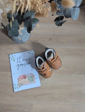 Chaussures scratch pointure 19