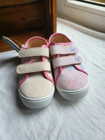 Baskets Sneakers scratchs papillons couleurs 27 rentrée