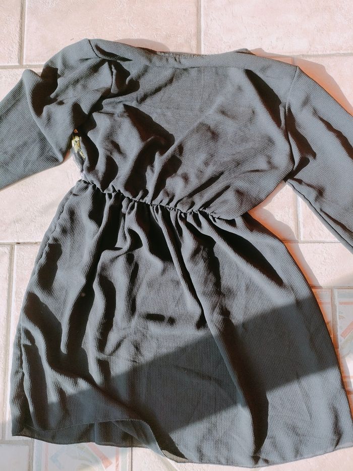 Robe fleurie taille L - photo numéro 2