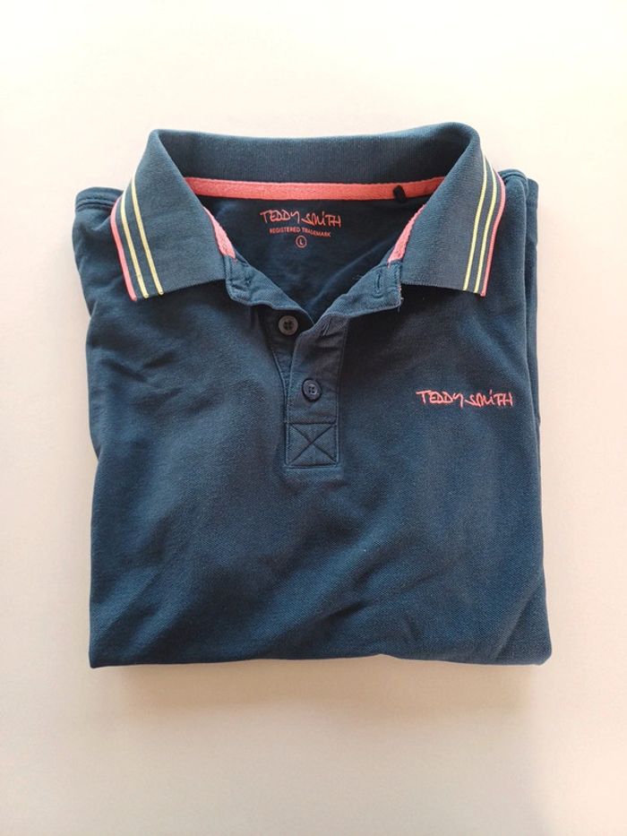 Polos