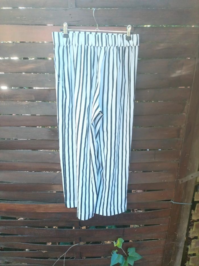 Joli pantalon ample - photo numéro 3