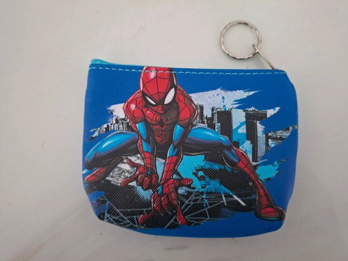 Porte monnaie Spiderman neuf avec étiquette