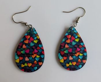 Boucles d'oreilles coeurs colorées