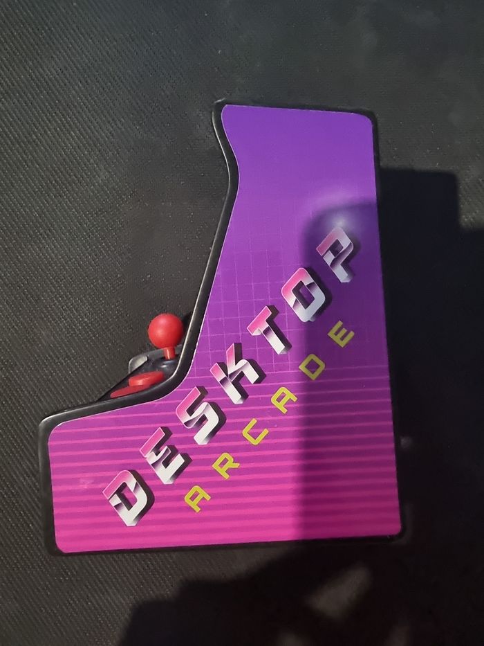 Borne d'arcade de bureau - photo numéro 3