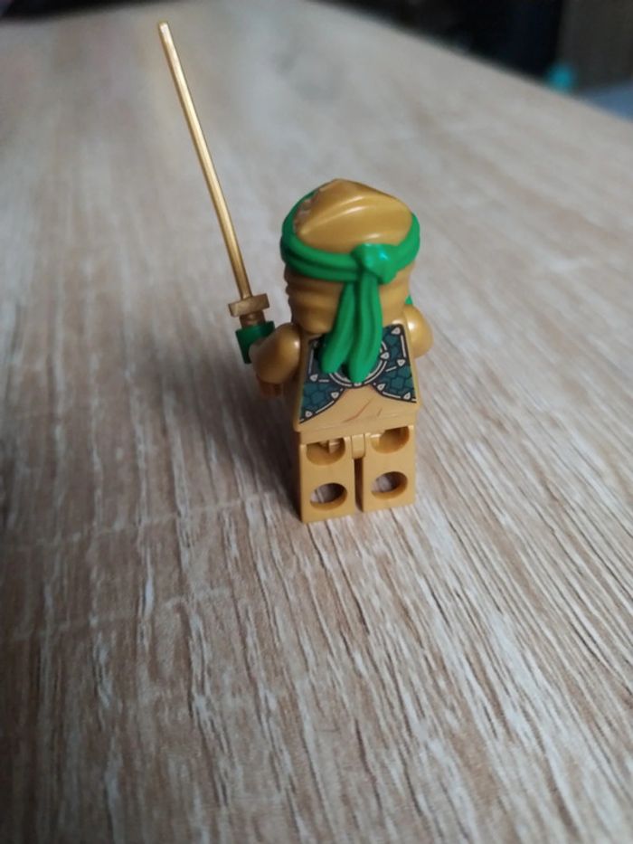 Lego ninjago minifig Llyod njo790 - photo numéro 3