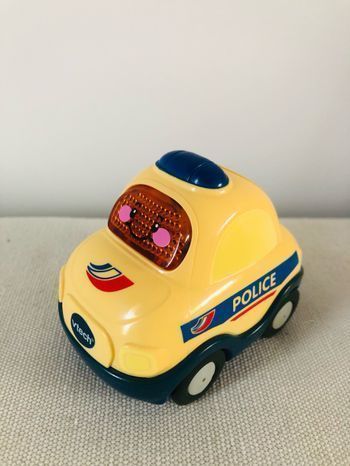 Voiture police tut tut bolides Mathis